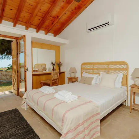 Olinda Seaview *